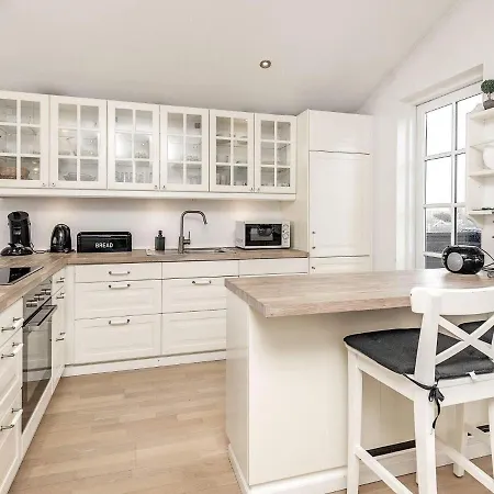 Beachfront Beauty In Hasmark - By Traum * Otterup