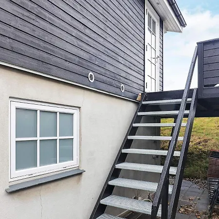 Two-bedroom In 12 Otterup