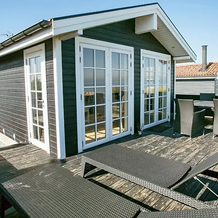 Holiday home Two-bedroom In 12