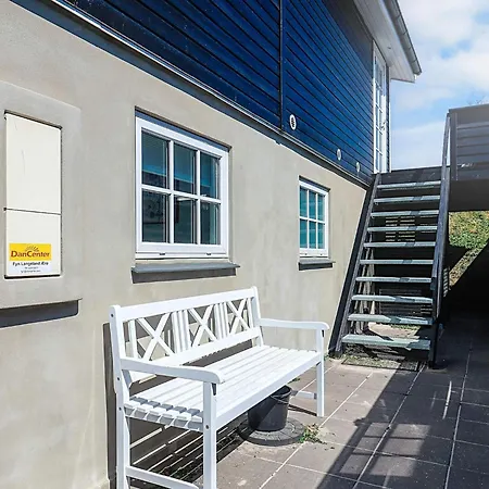 Beachfront Beauty In Hasmark - By Traum Hébergement de vacances